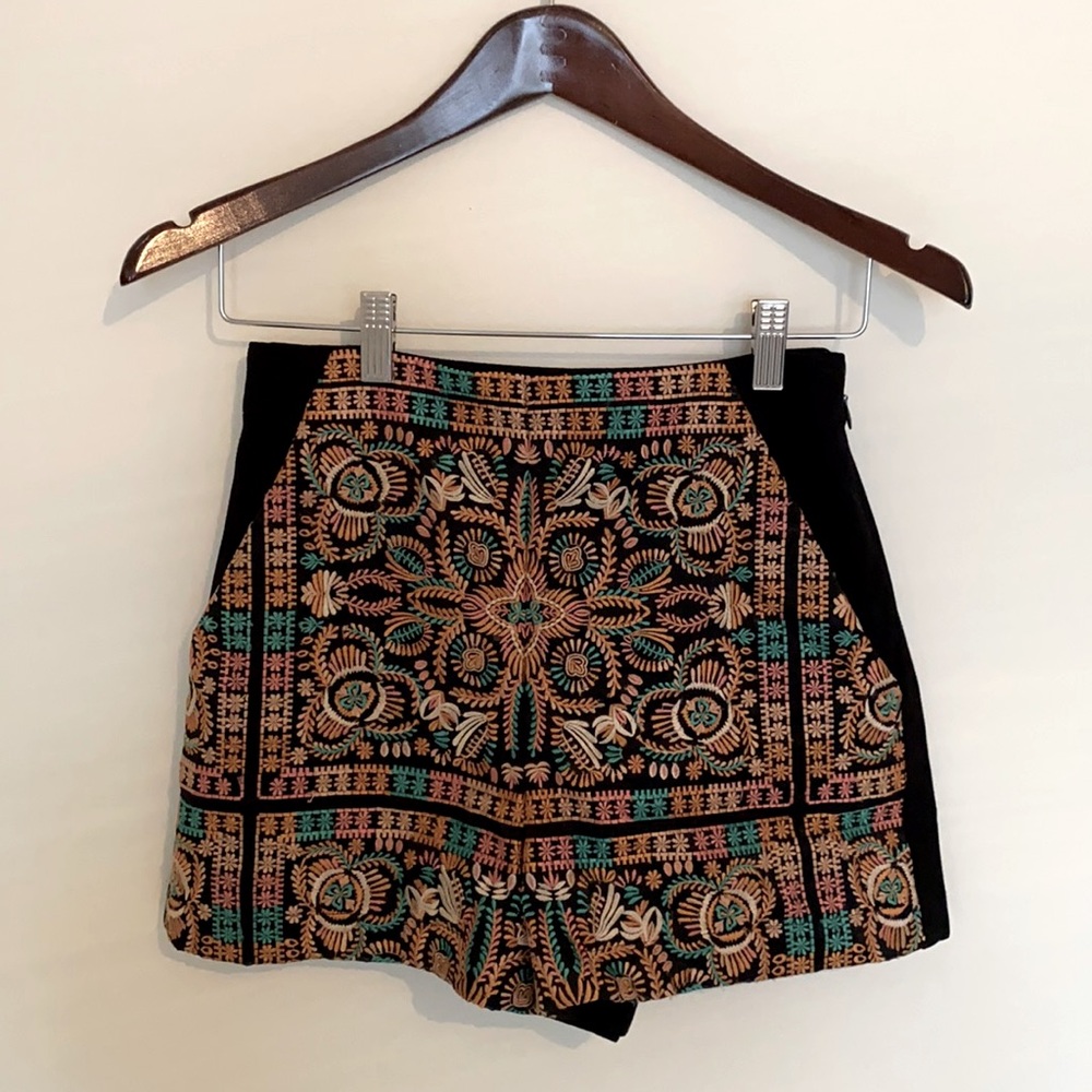 Top shop floral shorts